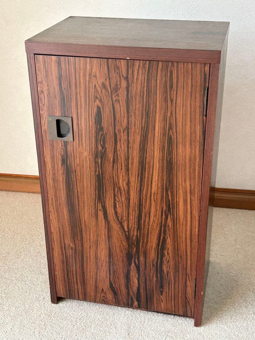 昭和レトロ 飾り棚　キャビネット ヴィンテージ　ミッドセンチュリー　収納　当時物