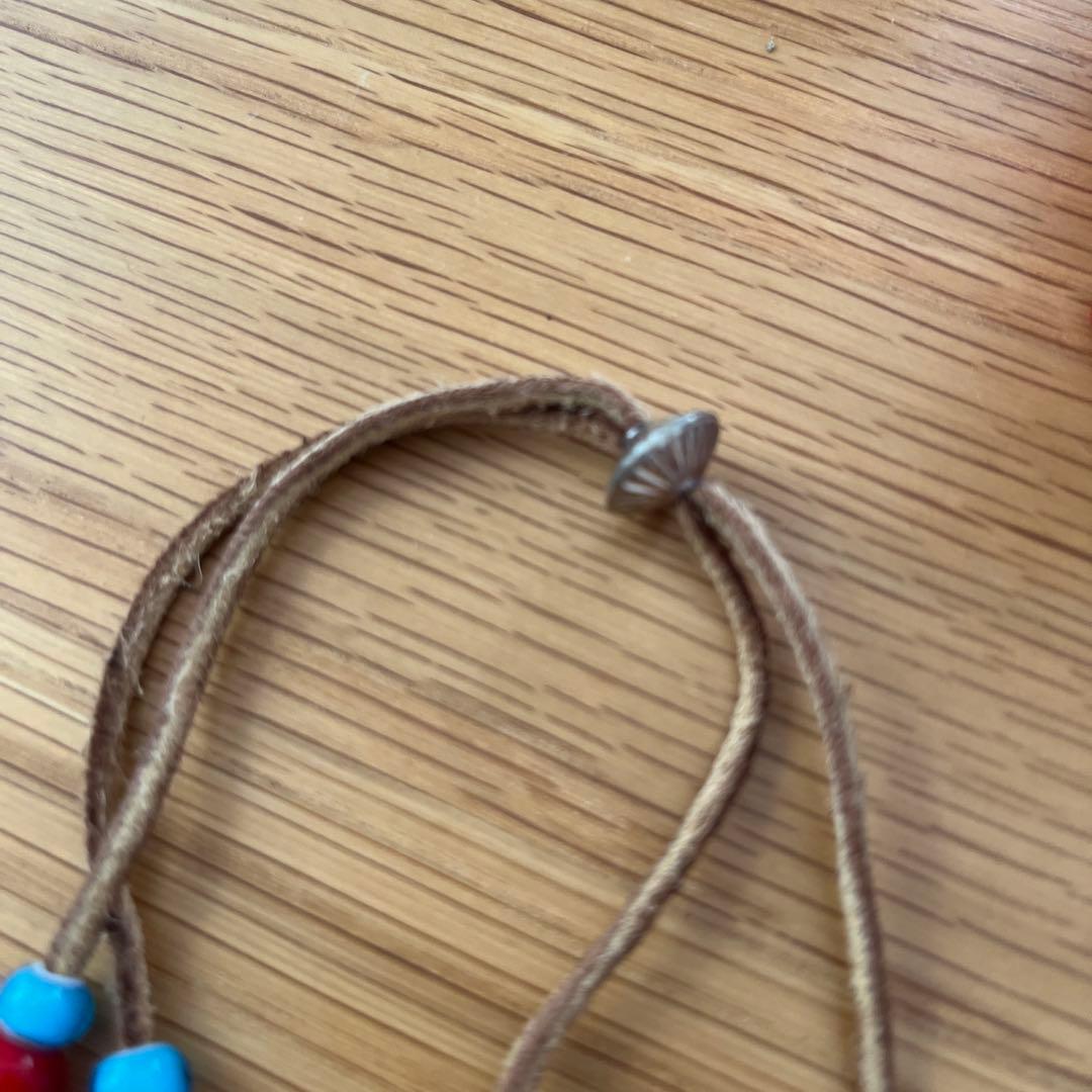 ラッキージョン　ビーズネックレス　ベアークロー