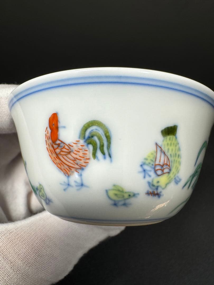 大明成化年製 鶏図 色絵 茶杯 古陶磁 中国茶器 色絵 鶏文 茶杯 ア中国美術