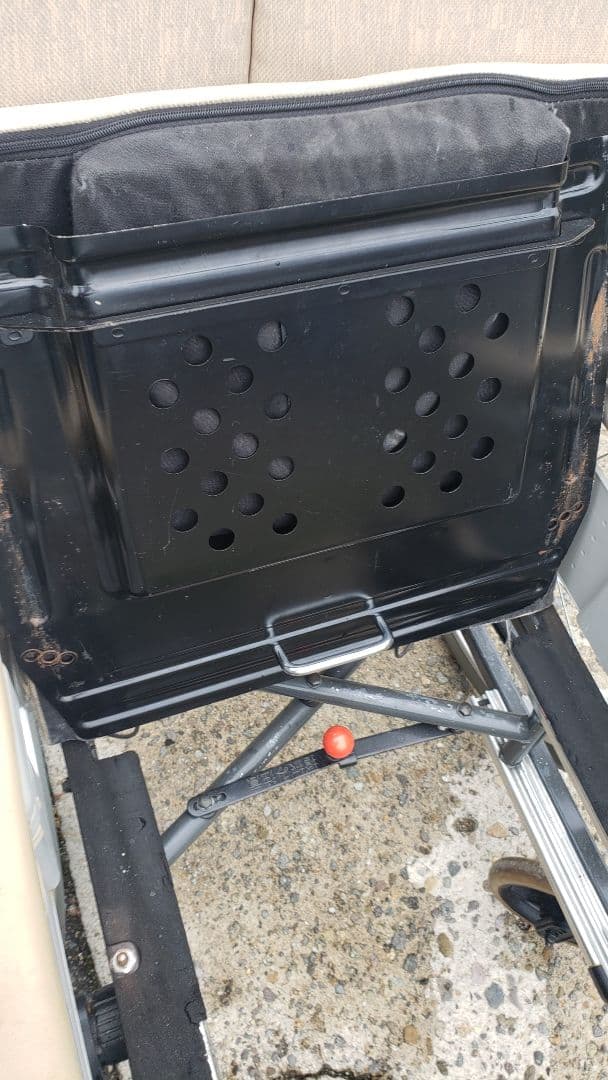 パラマウントベッド　車椅子 車いす KK-410W