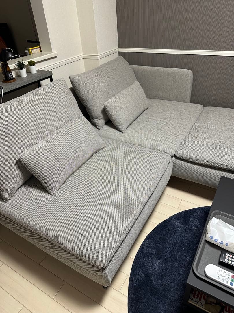 【未使用極美品】　IKEA 2人掛けソファ　ソーデルハムン SÖDERHAMN