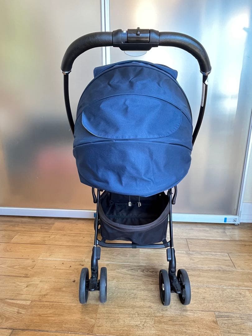 アップリカ　Aprica　ベビーカー　ラクーナ　AD ネイビー　2021年製