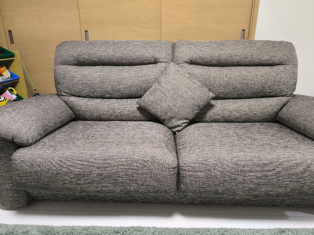 引取限定　ニトリ 3人掛けソファ　NポケットA12