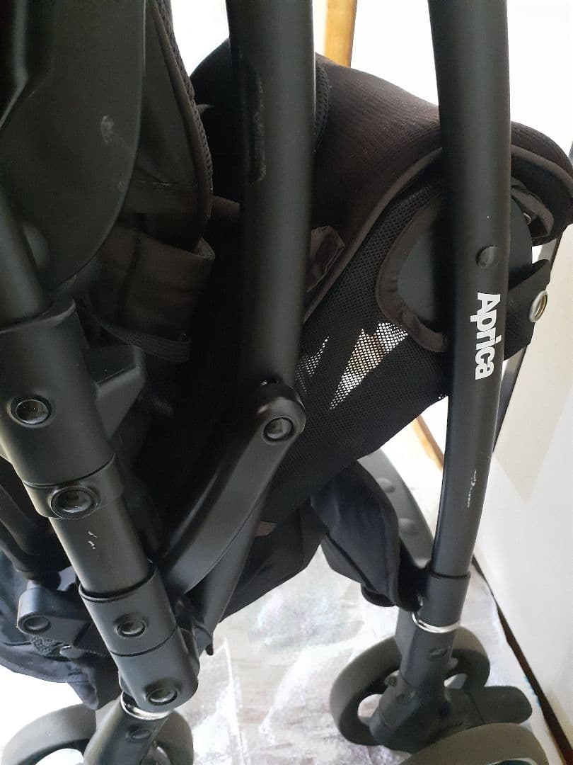 値下げ不可アップリカラクーナビッテクッション　ベビーカー2135147