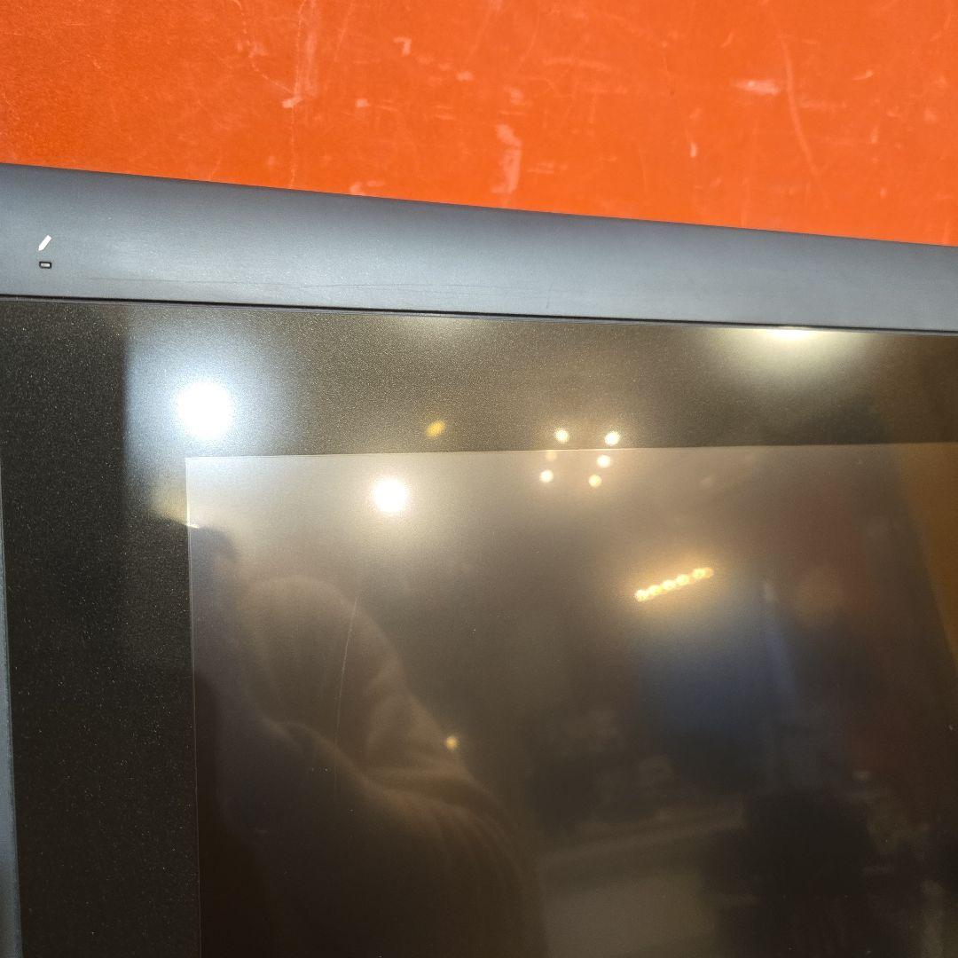 【C】Wacom 液晶タブレット Cintiq 22HD DTK-2200