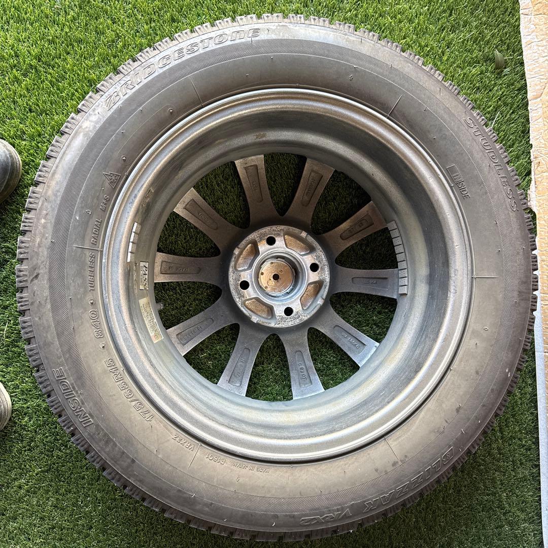 スタッドレスタイヤ　AW付き4本　ブリヂストン VRX2Z 175/65R15