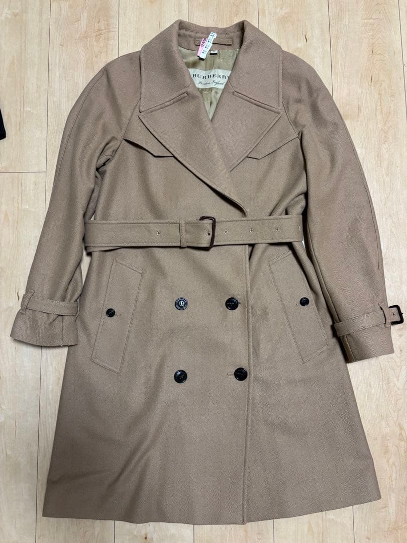 ベージュ ダブルブレスト カシミヤウールトレンチコート　UK8 Burberry