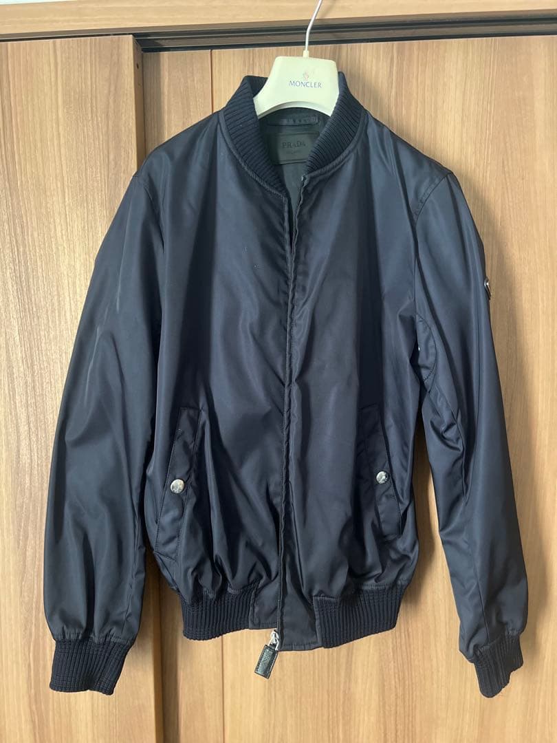 PRADA ナイロン　ジャケット ネイビー　44