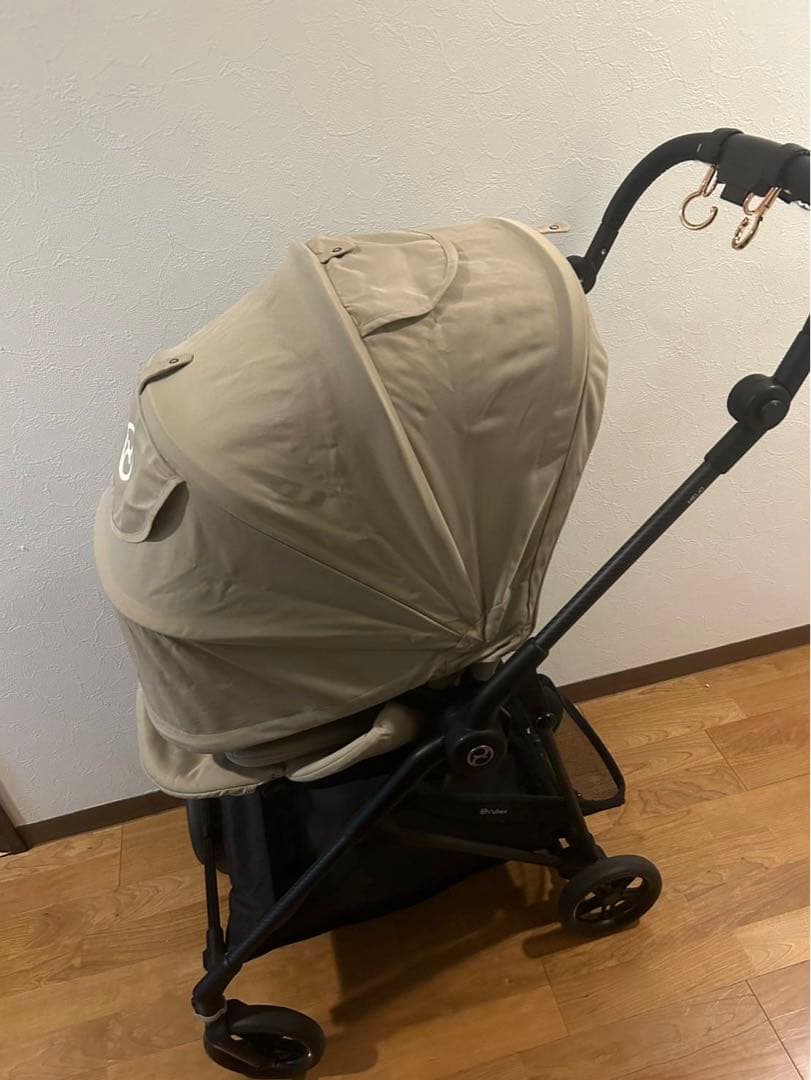 Cybex メリオカーボン　2024年式　ベージュ