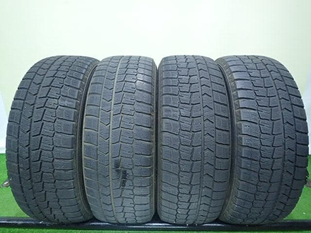 B824【送料無料】スタッドレスタイヤ 225/55R17 4本セット