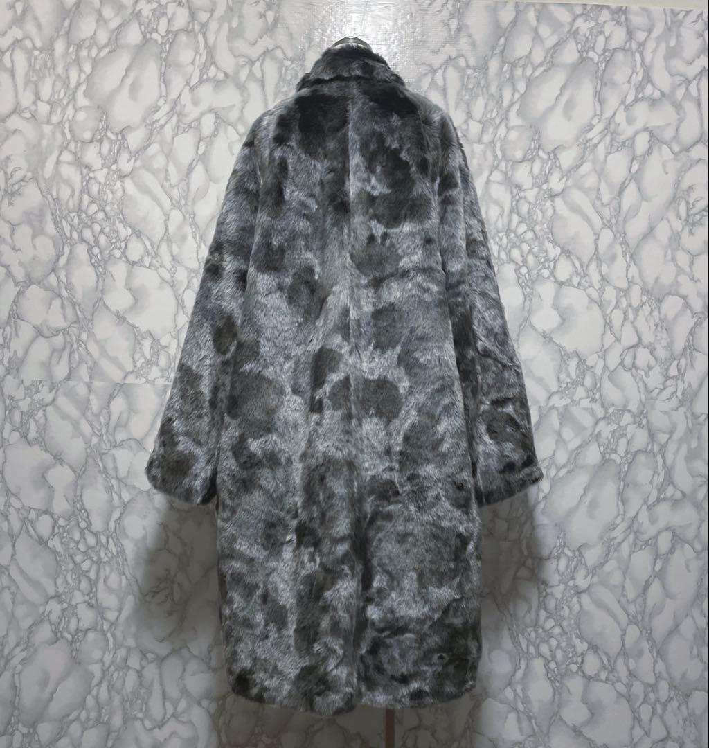 新品タグ付き　BALENCIAGA コレクションライン　ファーロングコート　正規