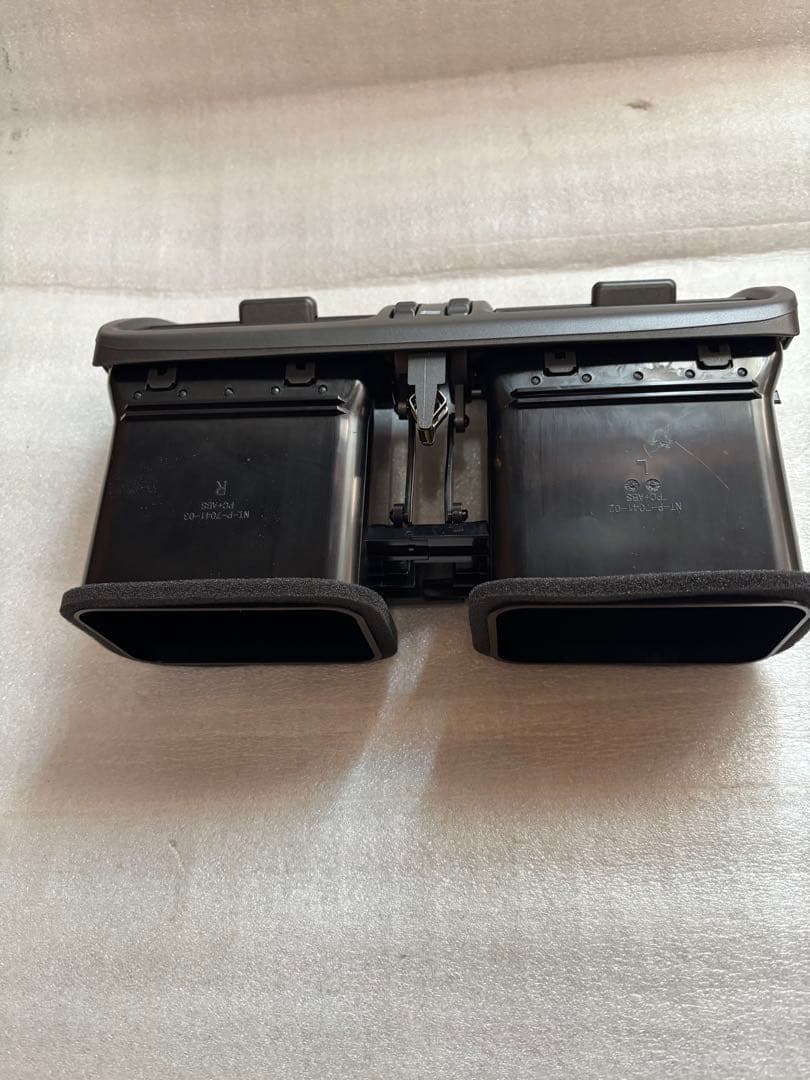 新品OEM品　UCF21 セルシオ　エアコン吹き出し口