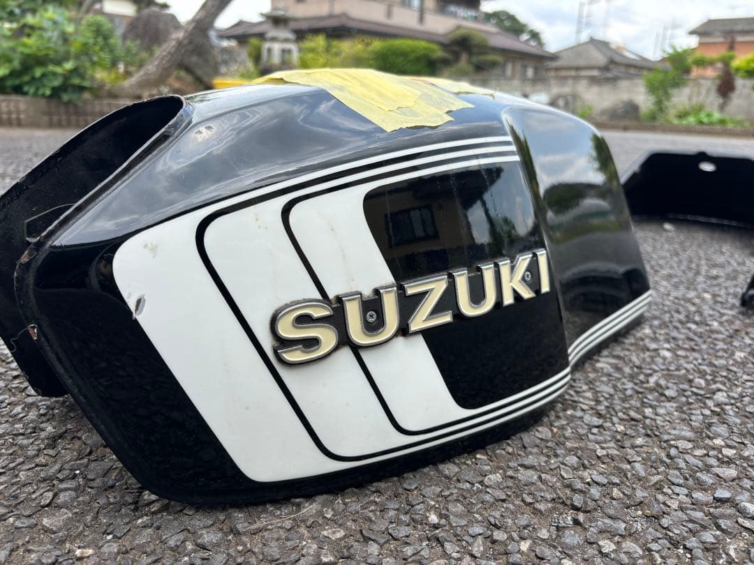 まなやん　美品　★★GSX400E ザリ外装★★