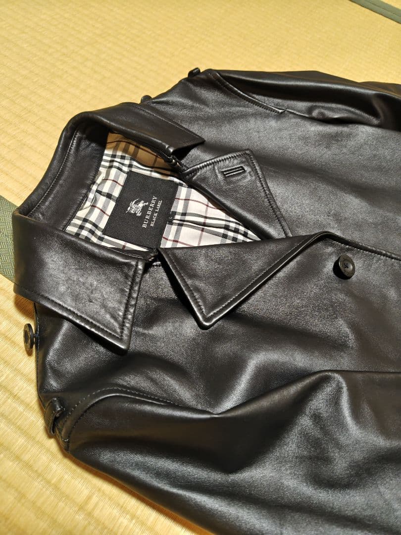 バーバリーブラックレーベル　ラムレザー　トレンチコート