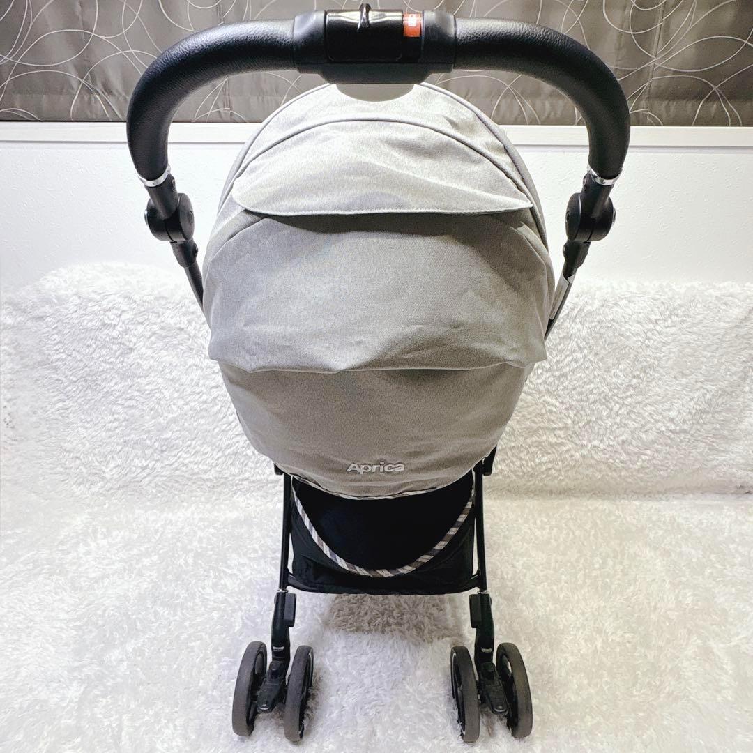 アップリカ ラクーナエアーコンパクト ベビーカー 限定モデル グレー