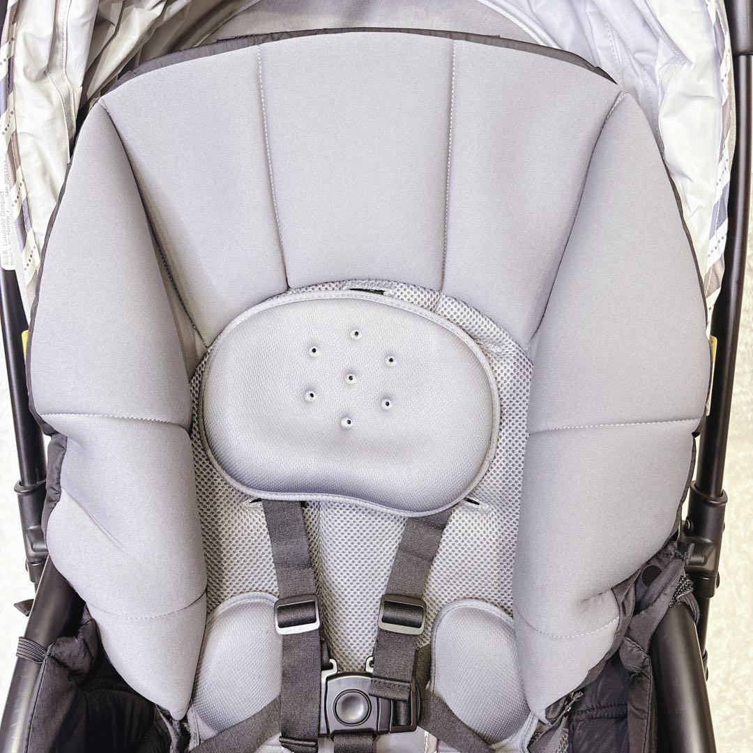 アップリカ ラクーナエアーコンパクト ベビーカー 限定モデル グレー