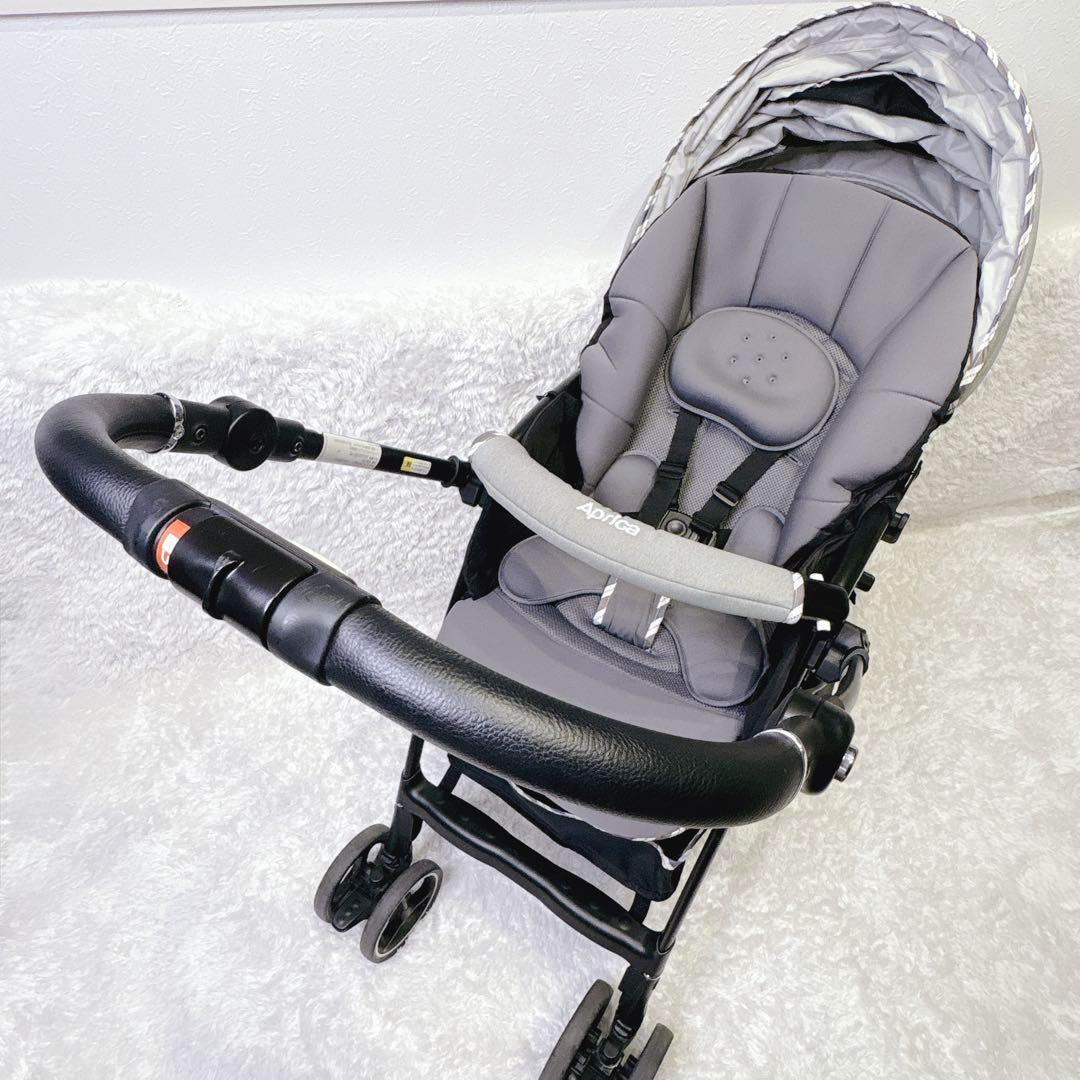 アップリカ ラクーナエアーコンパクト ベビーカー 限定モデル グレー