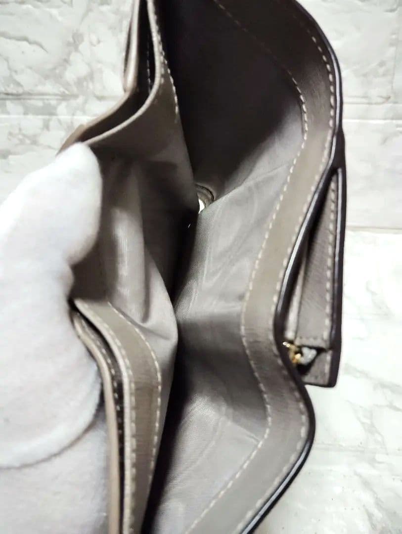 poo　新品FURLAフルラ2つ折り財布レザーグレージュ箱付き保護袋付き