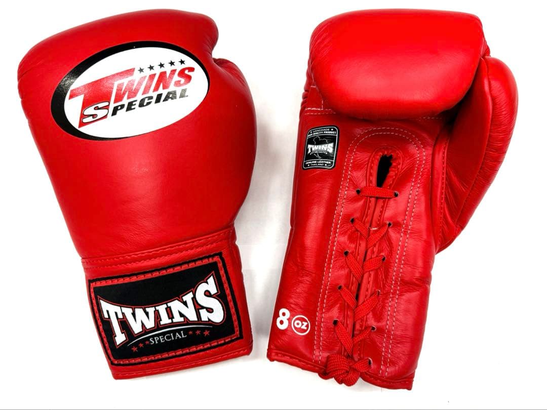 最終在庫　新品　TWINS グローブ 8oz 赤　紐式　ヒモ式　ツインズ　送料込