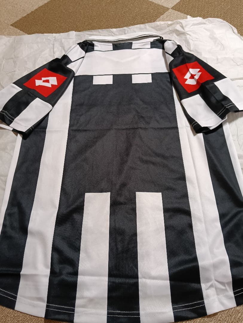 Juventus Lotto ユニフォームサイズL 新品 ユベントス