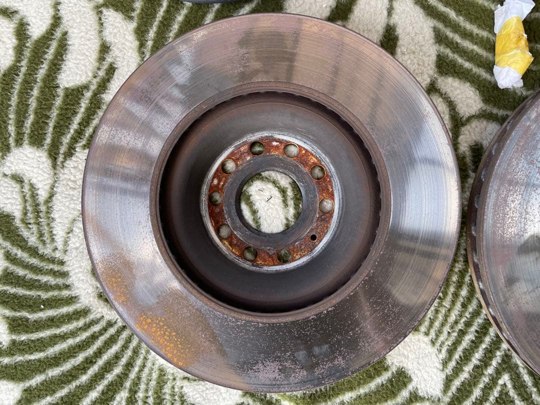 VW GOLF 7R　純正フロントブレーキ