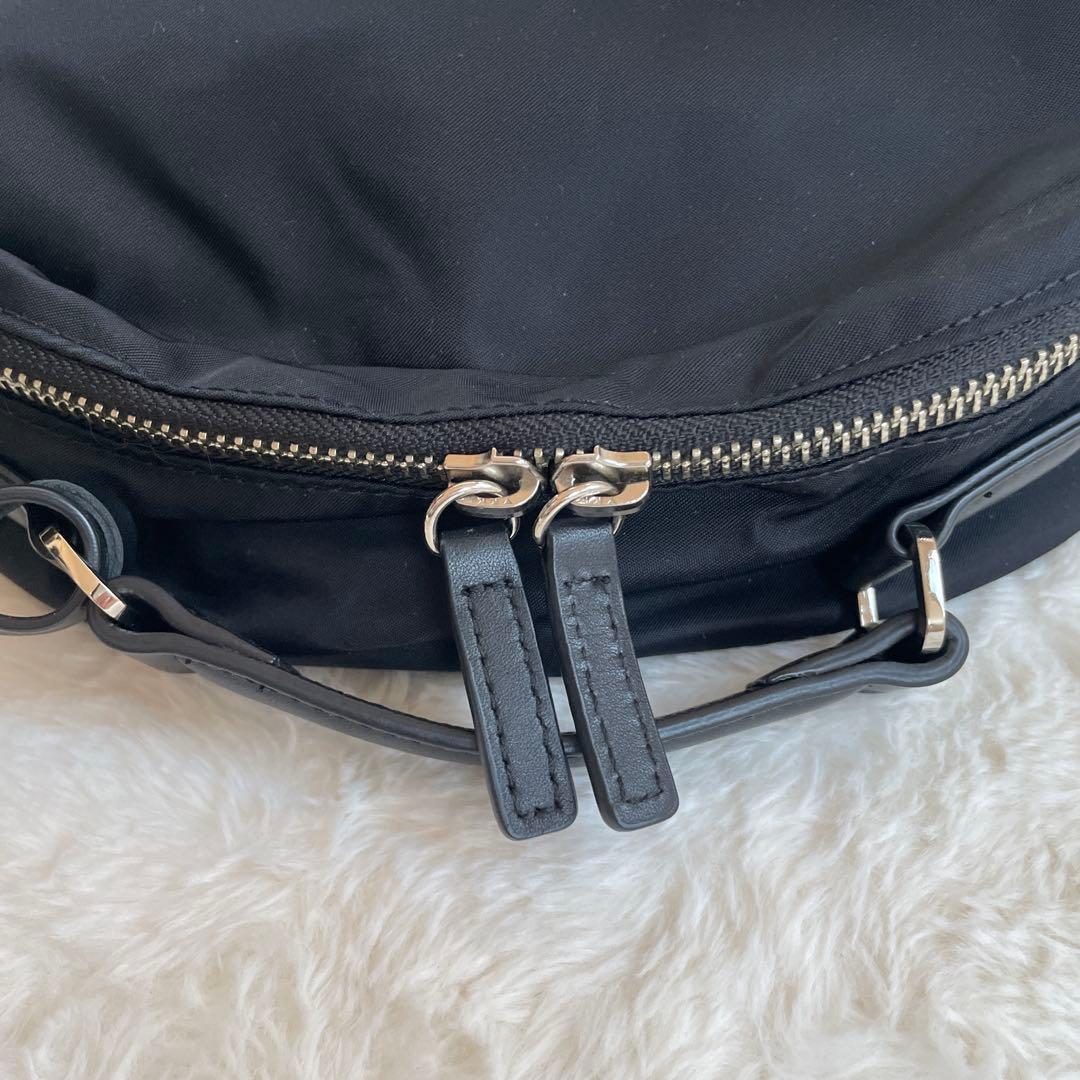 agnes b.＊アニエスベー＊バックパック＊リュック＊ブラック＊チャーム付き