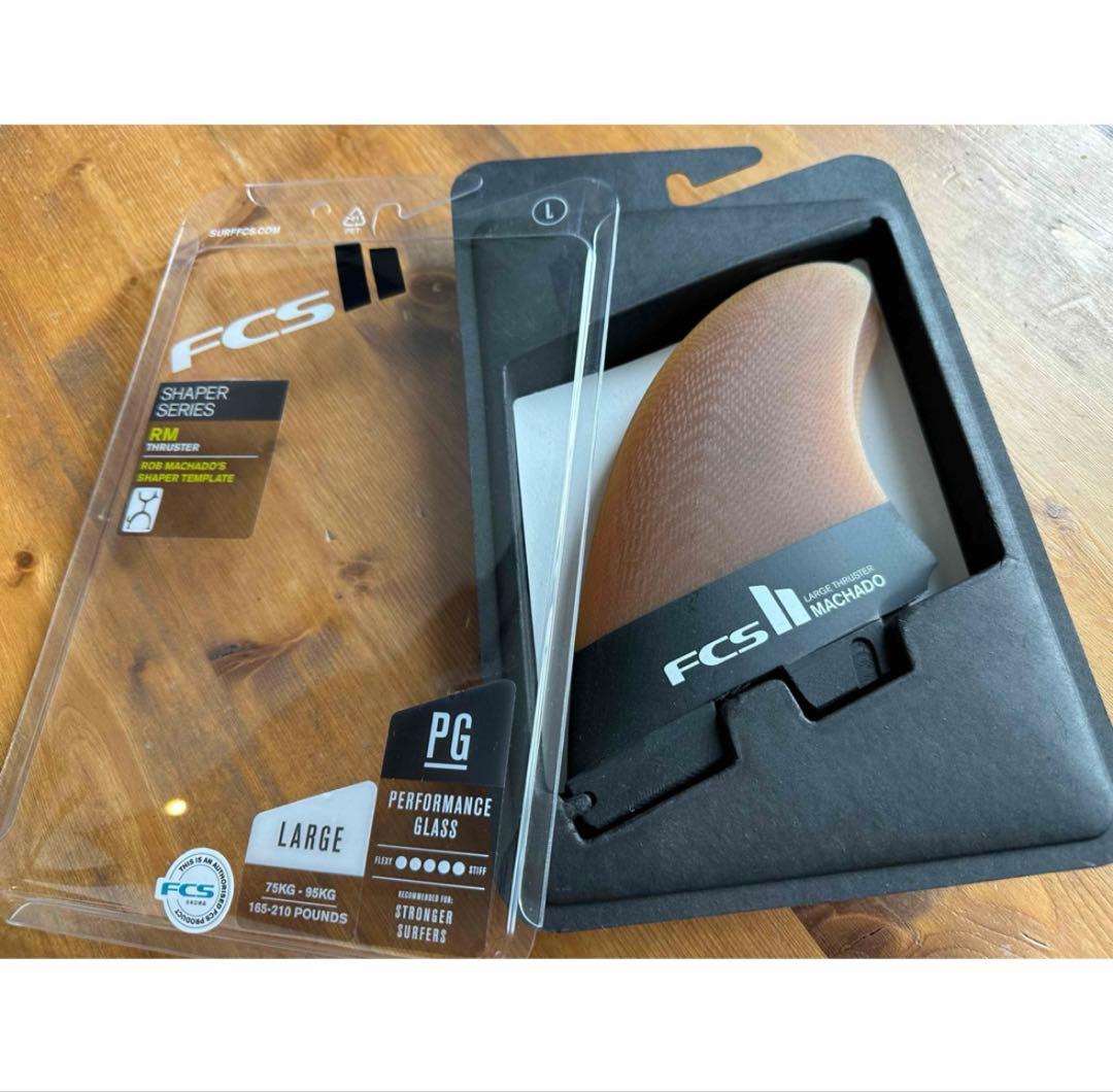 FCSII フィン ROB MACHADO L TRI KEEL キール トライ