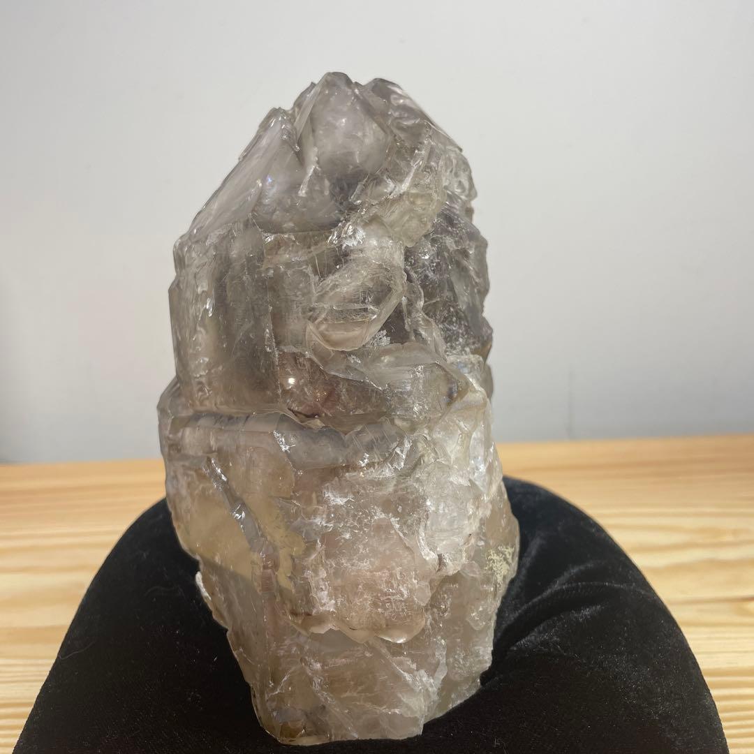 お値下げ　特大　スモーキーエレスチャル水晶　原石　1900g