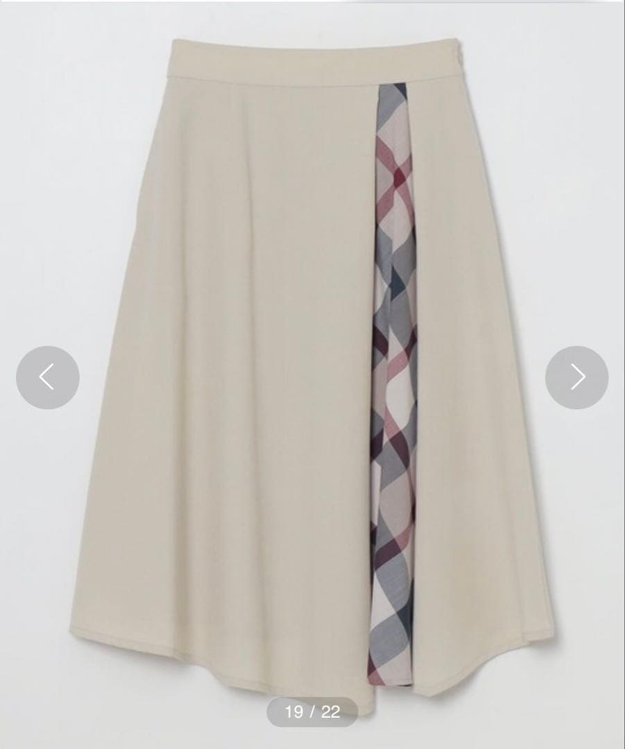 新品タグ付40サイズ♡バーバリーブルーレーベル クレストブリッジ　フレアスカート