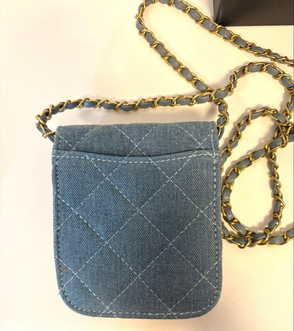CHANEL デニム チェーンポーチ ノベルティ ゴールド金具