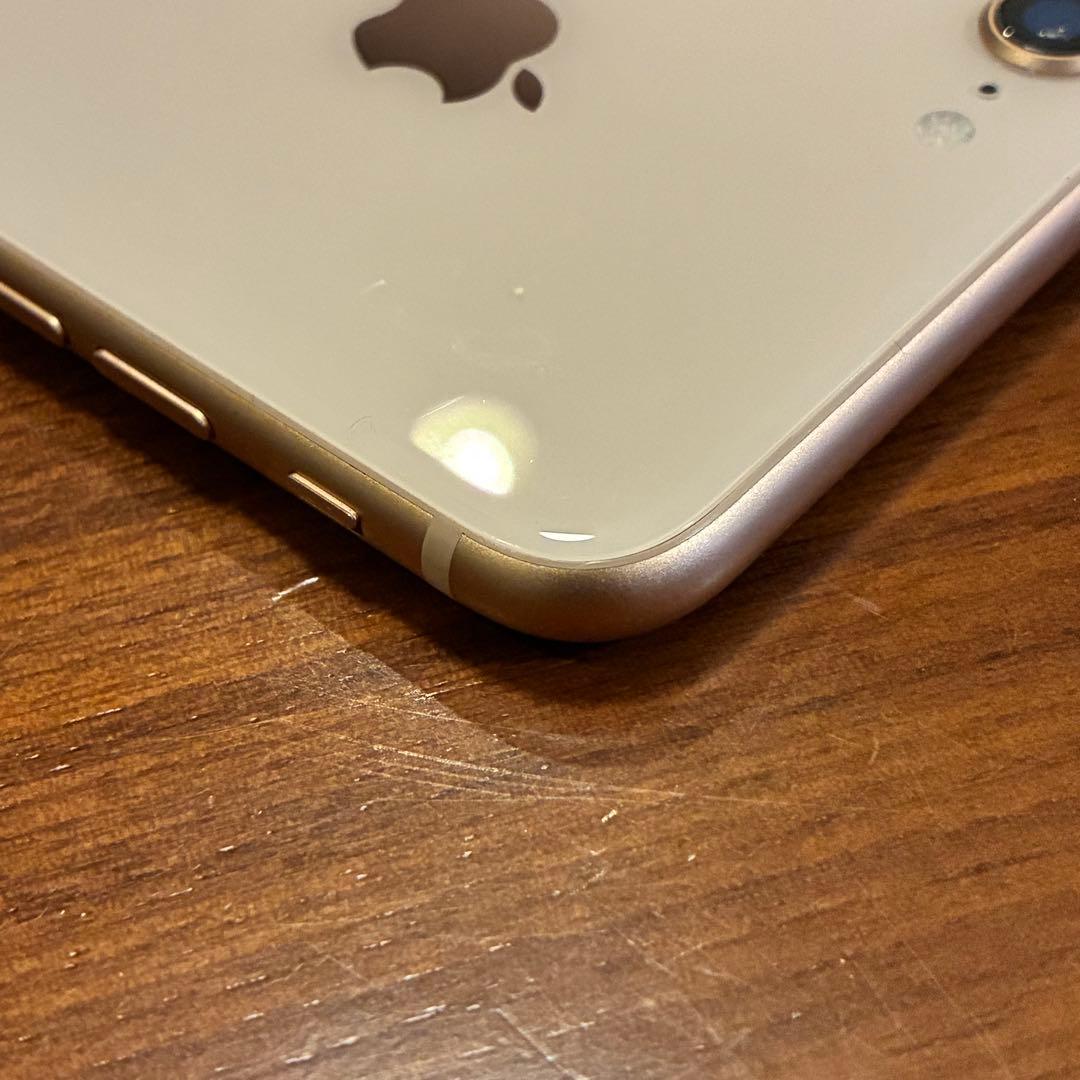 Apple iPhone 8 ゴールド 本体のみ