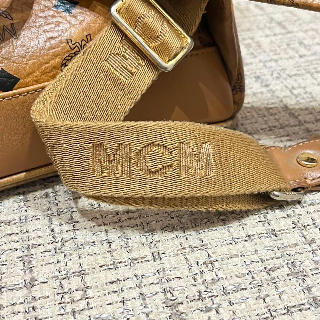 MCM スタッズ ブラウン レザー リュック ヴィセトス