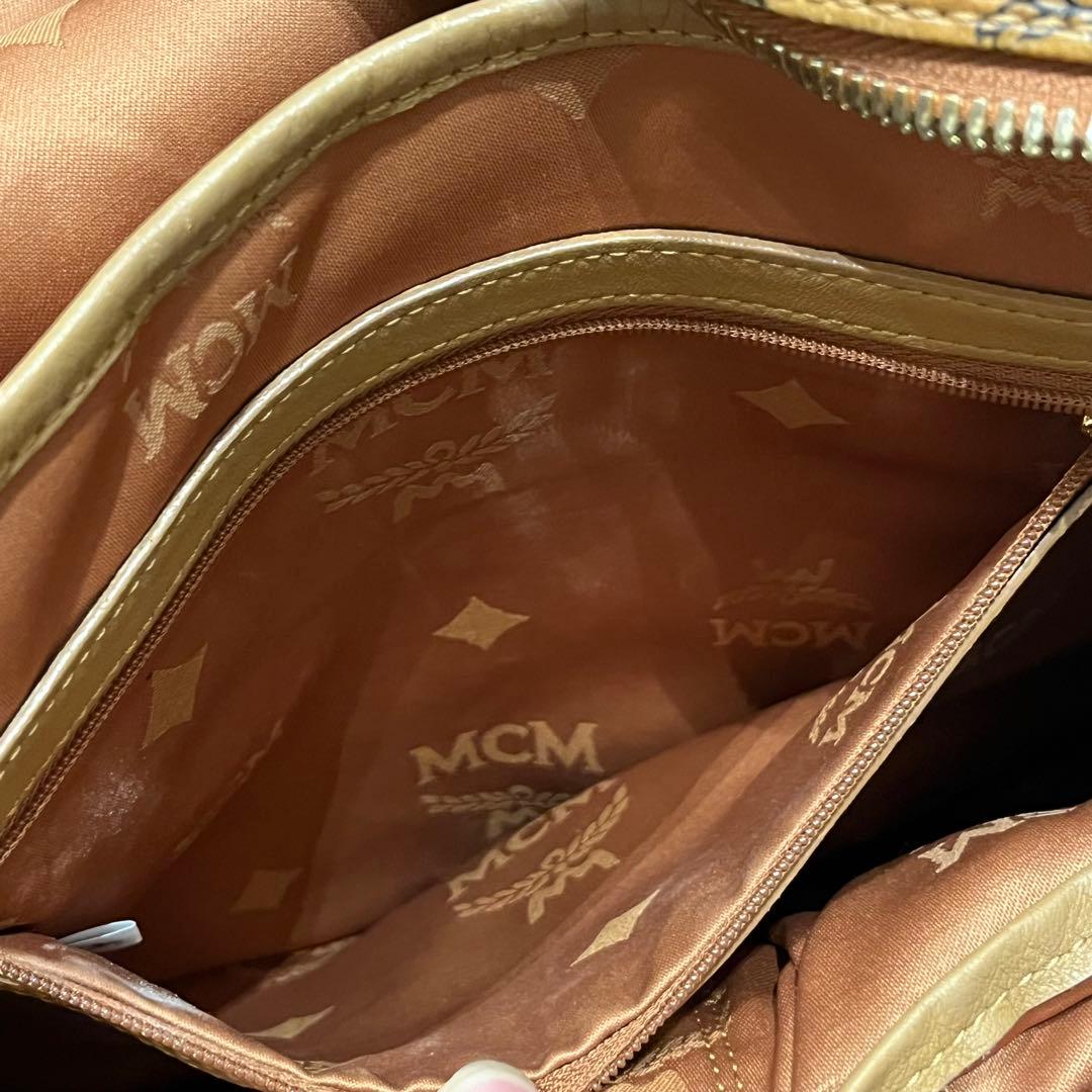 MCM スタッズ ブラウン レザー リュック ヴィセトス