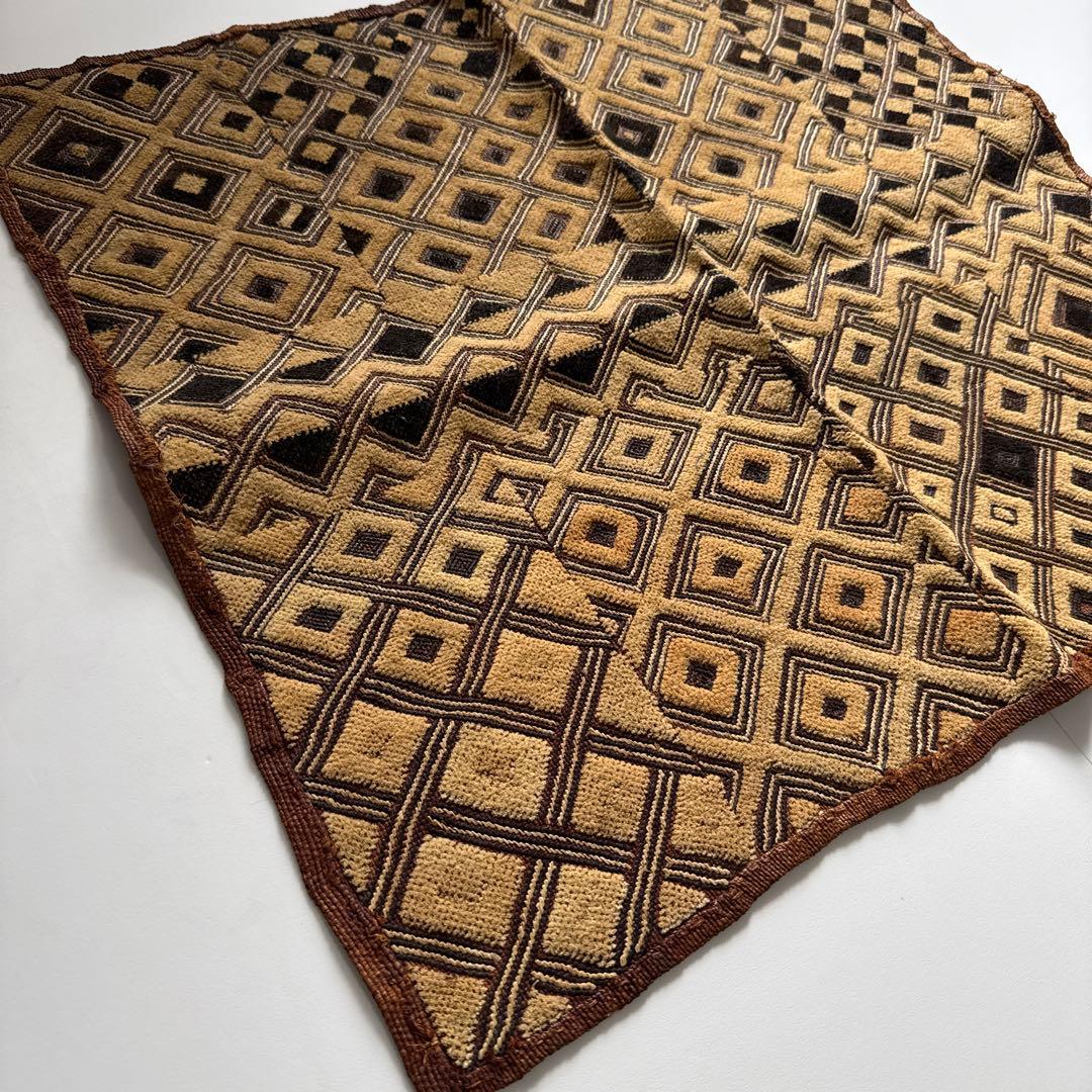 クバクロス ラフィア布 アフリカ 民族布