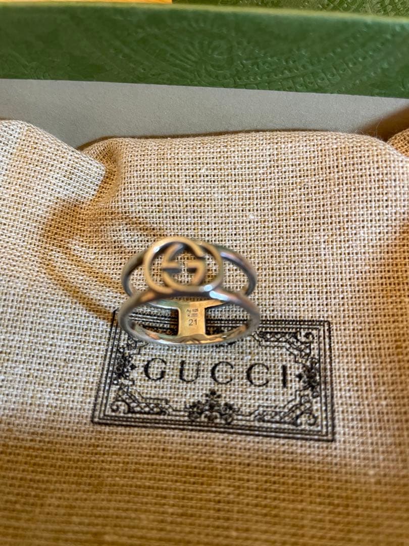 GUCCI 指輪 インターロッキング メンズ