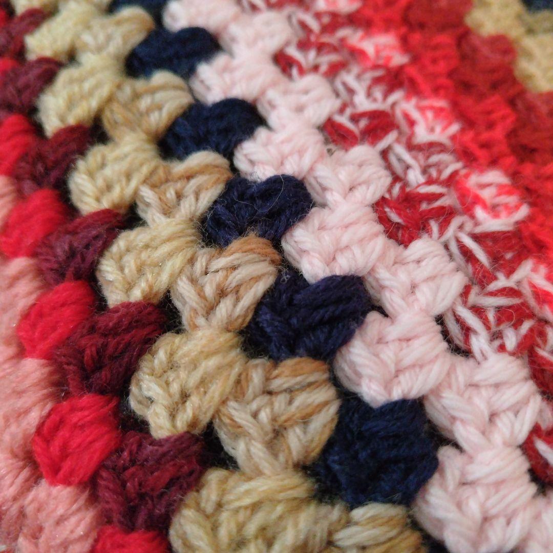 ハンドメイドかぎ針編みグラニースクエアマルチカバー ブランケット レッド系