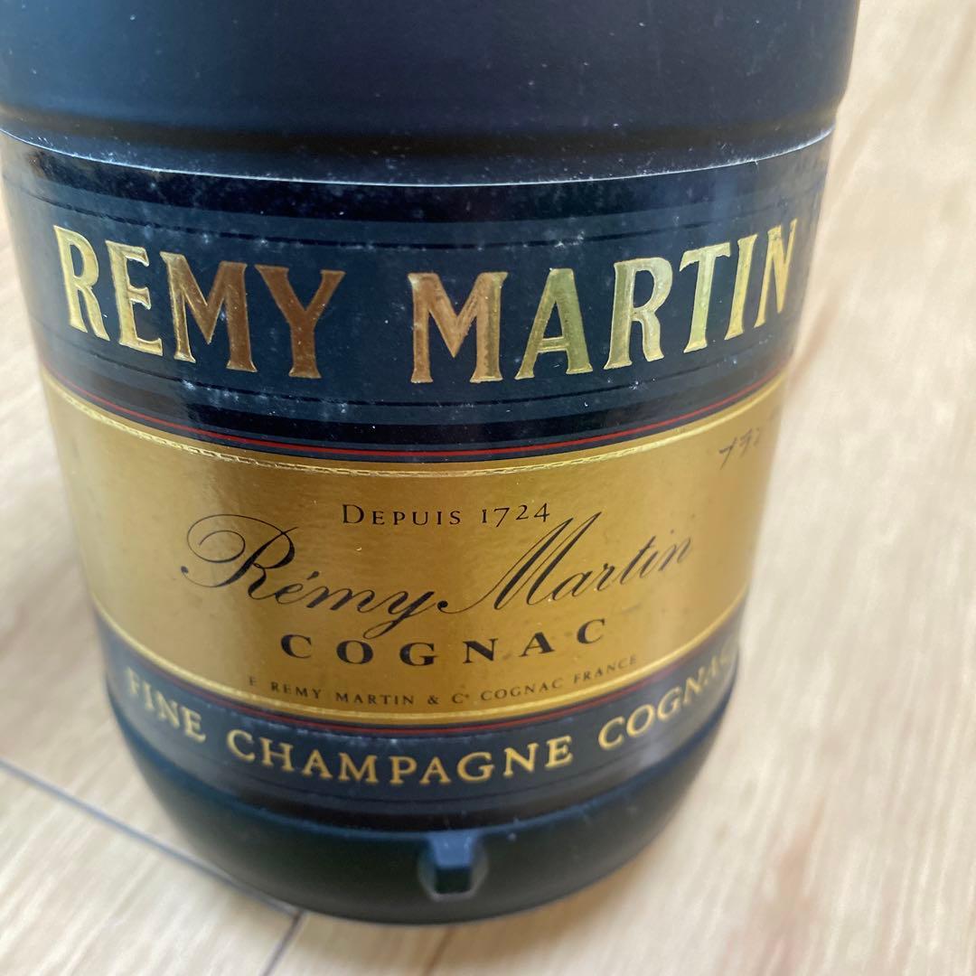 ブランデー古酒　コニャック　レミーマルタン　マーテル