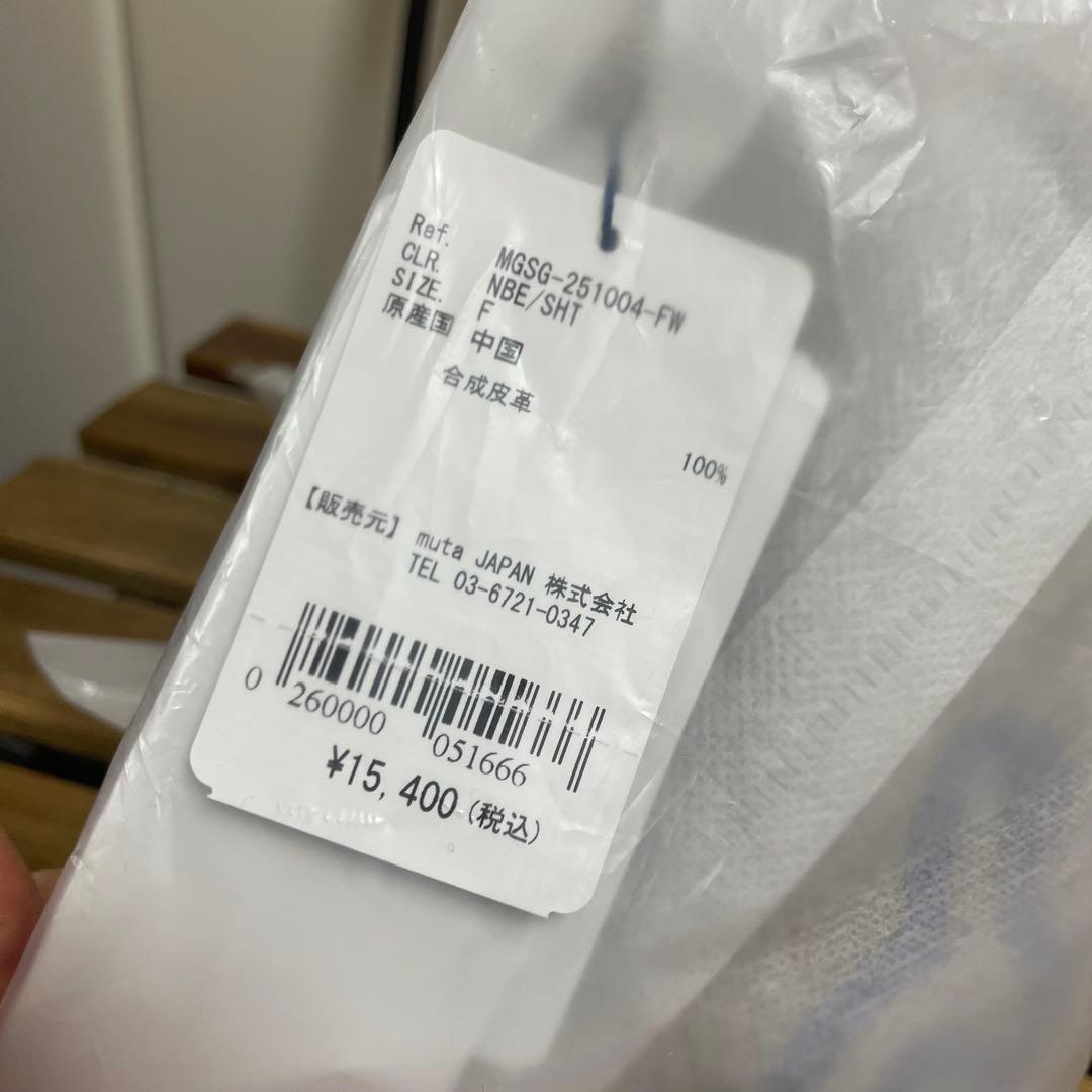 ★超人気完売品　新品　ムータ　キャディバッグ　 ヘッドカバーセット　ベージュ