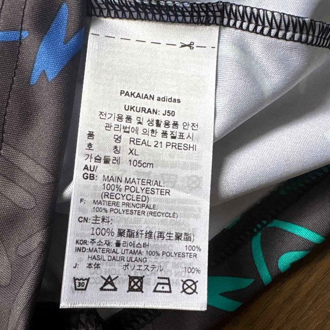 adidas レアル・マドリード　プラクティスシャツ　限定デザイン