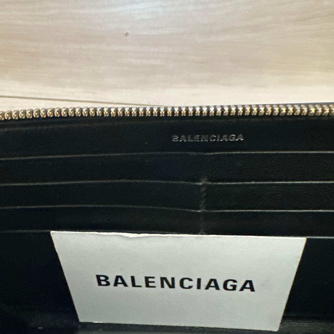 BALENCIAGA ブラックレザー長財布