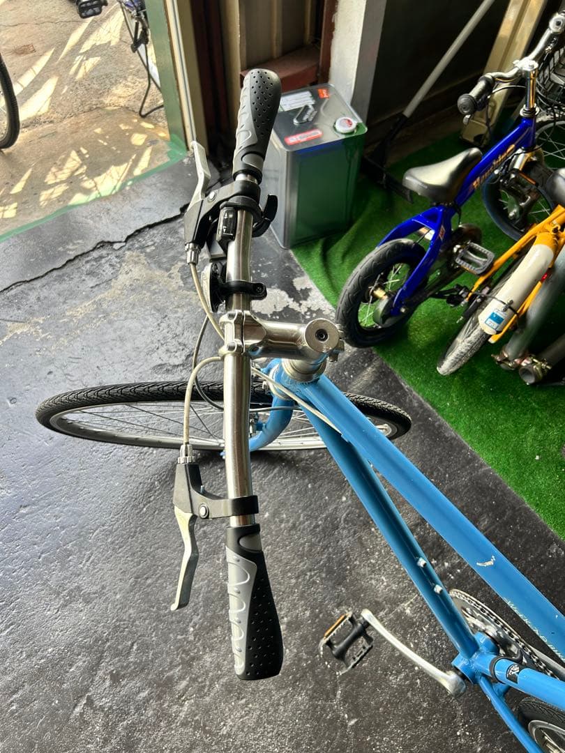 No.18クロスバイクWEEKEND BIKES 460 ライトブルー7段変速