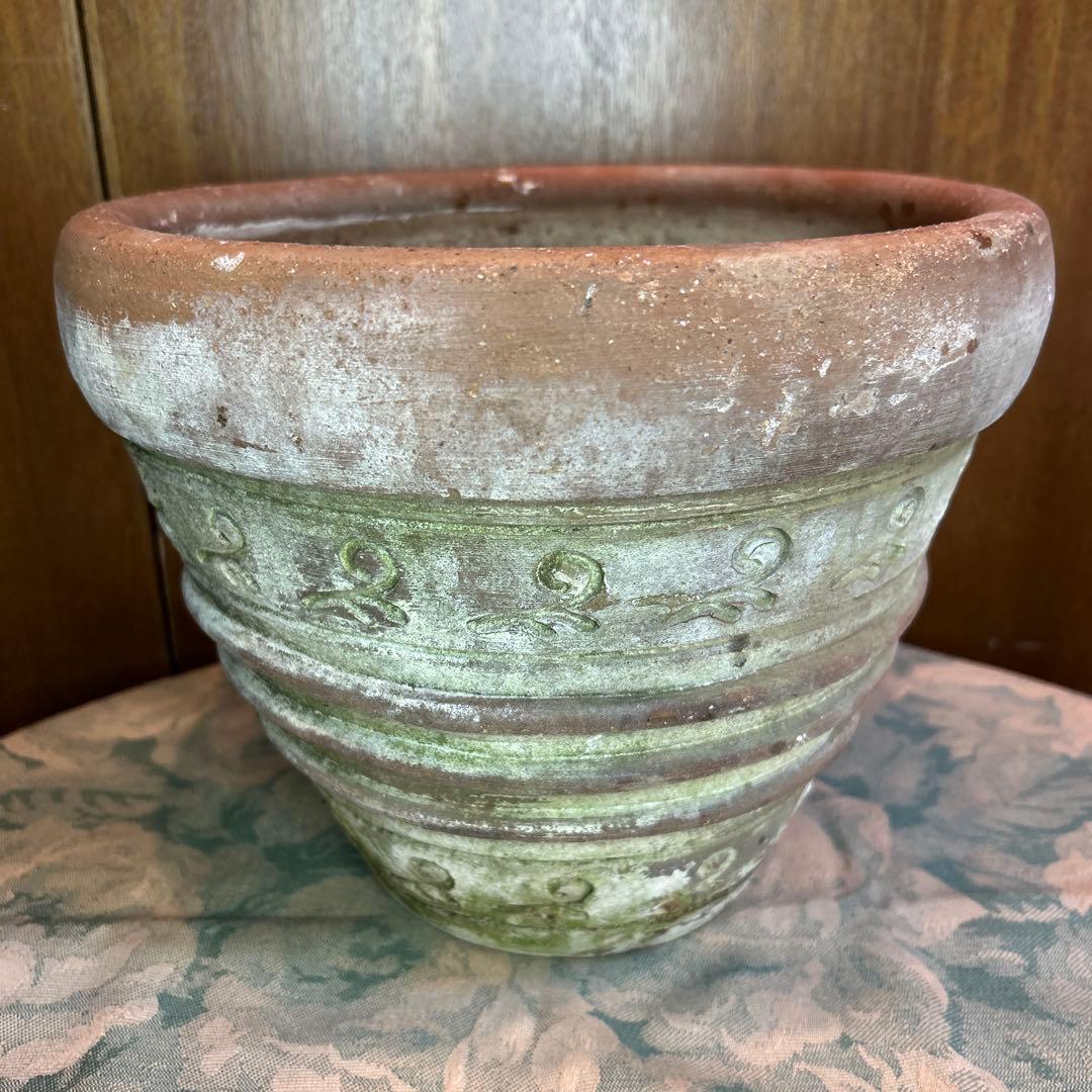 貴重 古代模様のレリーフラウンドポットW28cmクリームベージュテラコッタ穴有り