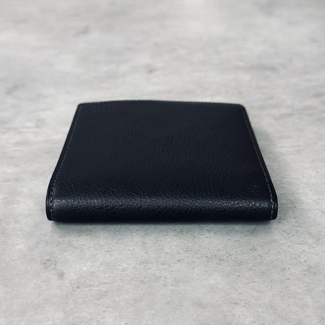 未使用✨GIVENCHY ワンポイント　4Gロゴ　レザー　二つ折り財布 黒