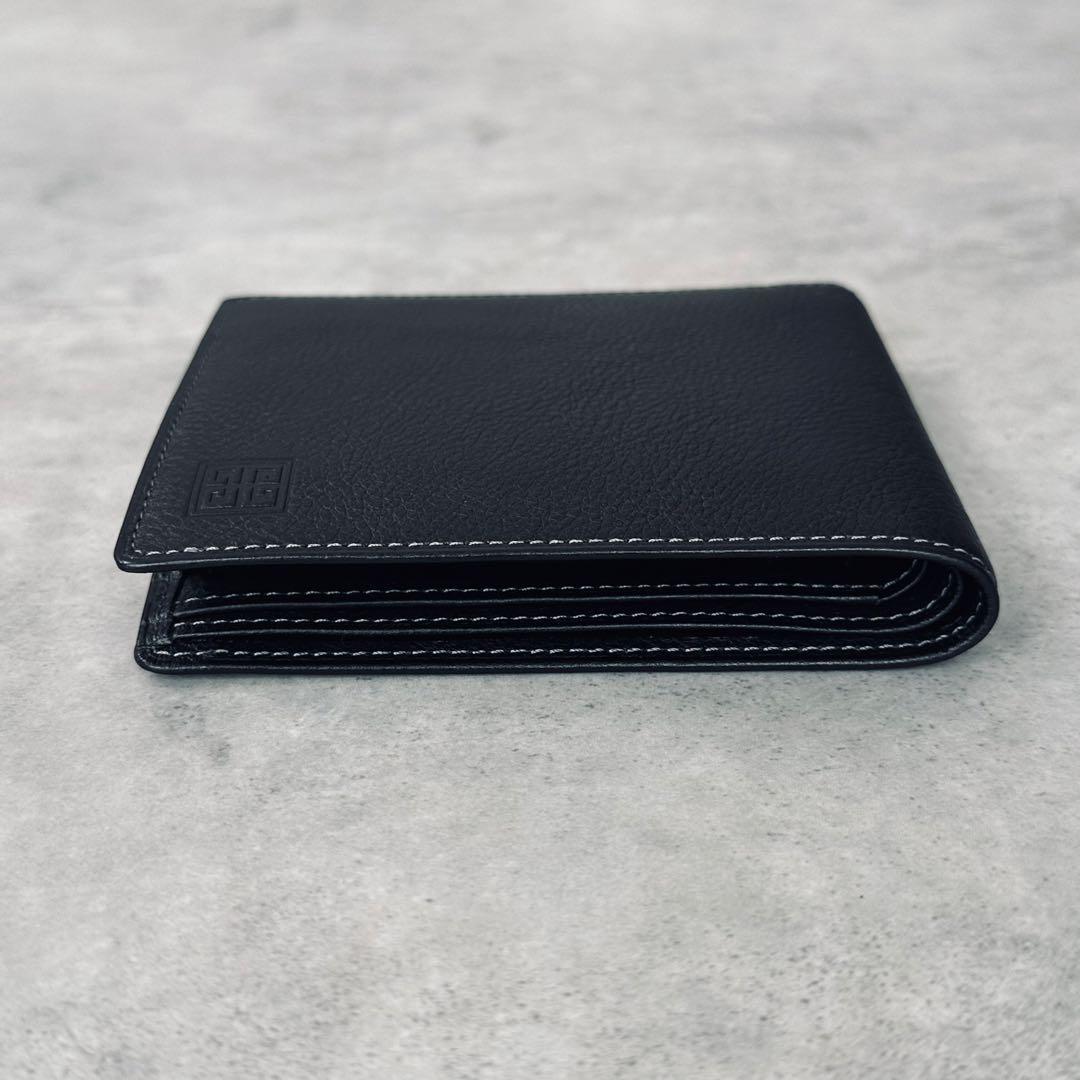 未使用✨GIVENCHY ワンポイント　4Gロゴ　レザー　二つ折り財布 黒
