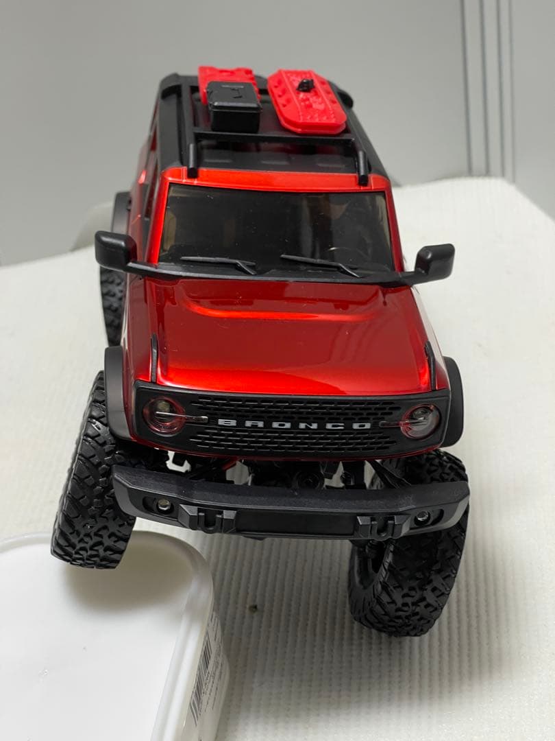 アキシャル1/24 SCX24 2021 フォード ブロンコ 4WD RTR 赤