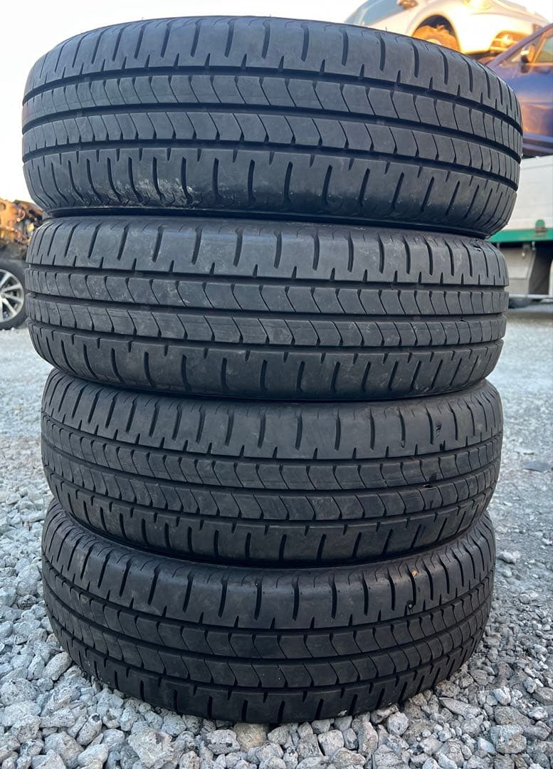 ブリヂストン　ニューノ　185/60r16 24年製　バリ山　美品
