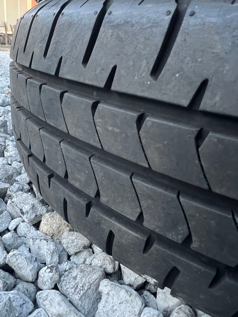 ブリヂストン　ニューノ　185/60r16 24年製　バリ山　美品