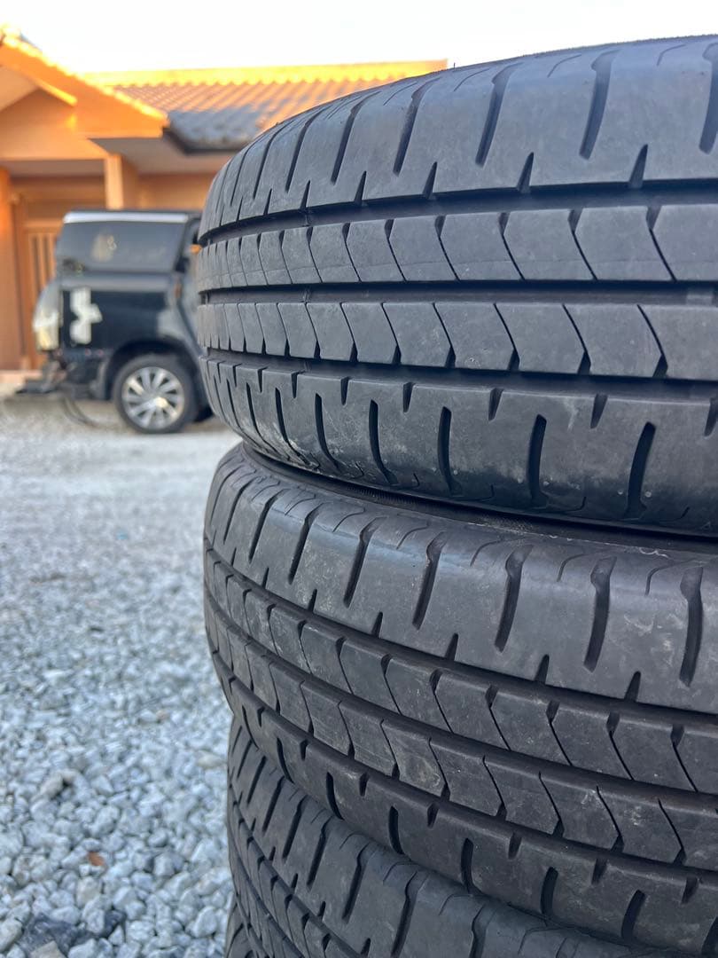 ブリヂストン　ニューノ　185/60r16 24年製　バリ山　美品