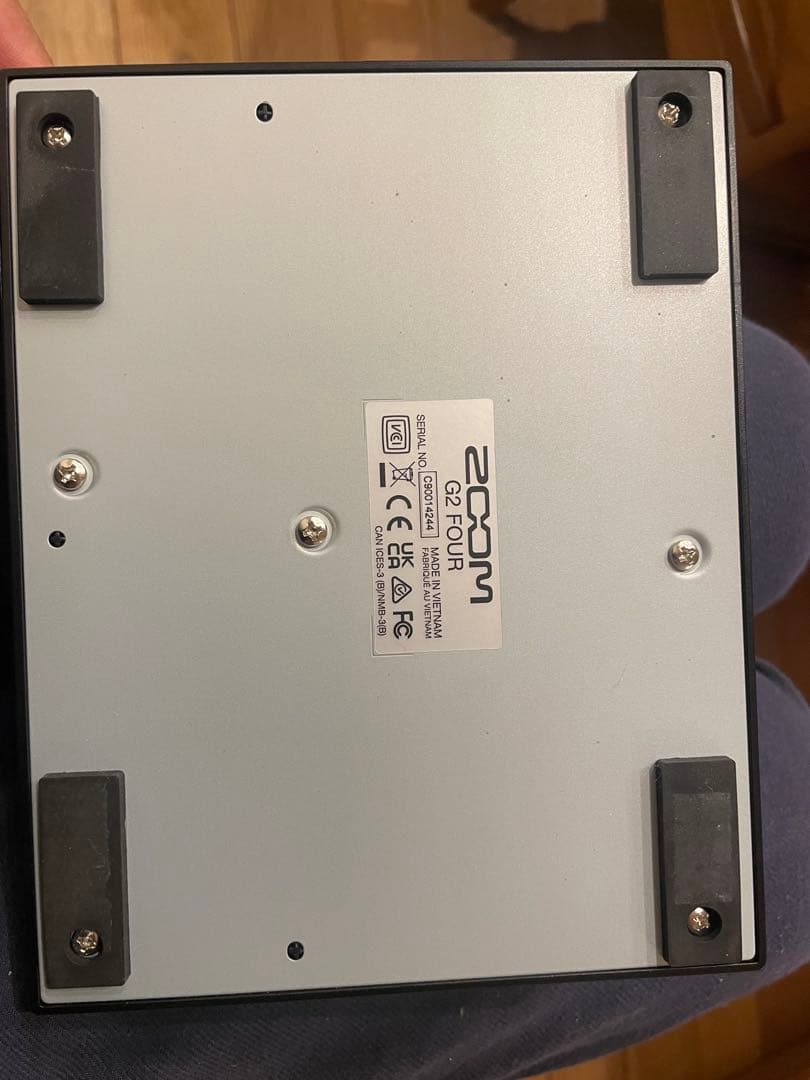 ZOOM G2 FOUR アンプシミュレーター