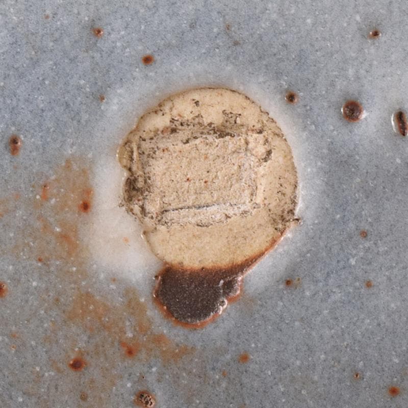 北大路魯山人作　鼠志野　四方鉢　裏千家十五代鵬雲斎極め箱　V　R8365